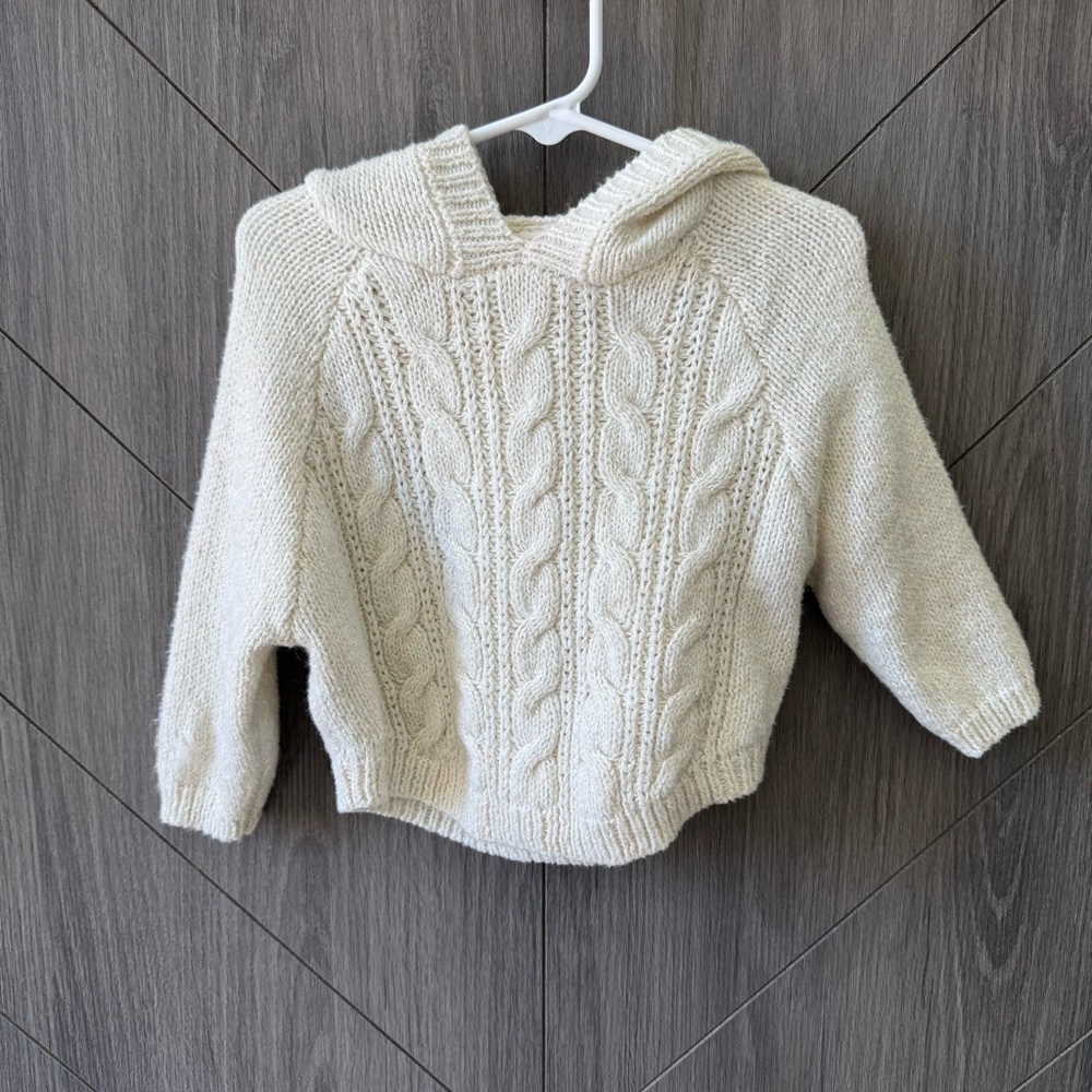 Cat & Jack Cream Cable Knit Todder Girl Hooded Sweater